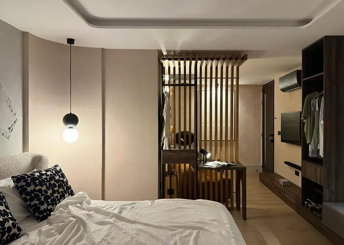 Canaryislandshost L Tierra *