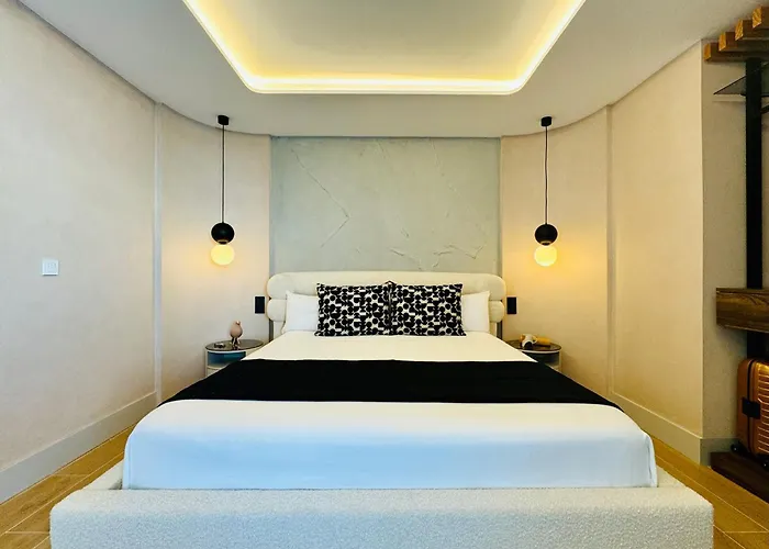 Canaryislandshost L Tierra